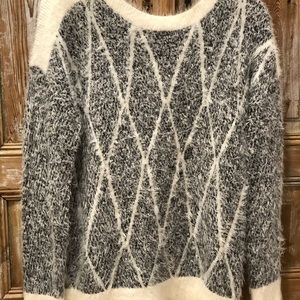 Crew neck sweater soft and warm